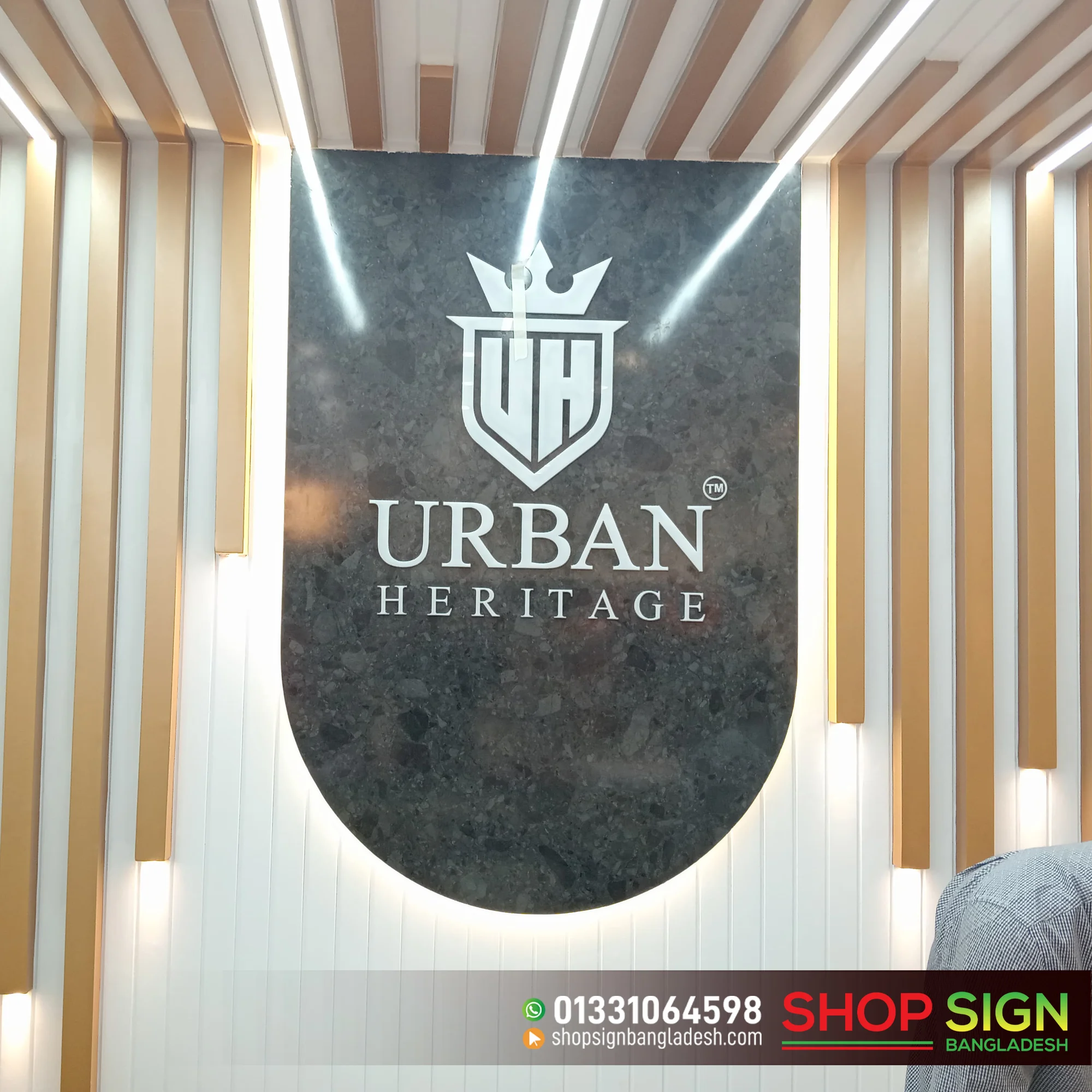 Indoor Round Acrylic Nameplate